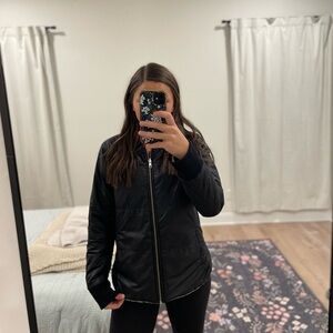 Athleta Women's Black Reflective Reversible Quilted Jacket